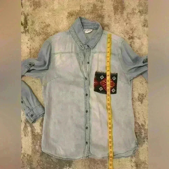 Women’s Celebrity Pink Button Down - Picture 7 of 8